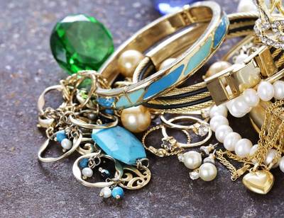 龍騰虎踞,機(jī)構(gòu)調(diào)研名單出爐,16股業(yè)績(jī)翻倍,工業(yè)母機(jī)龍頭在列